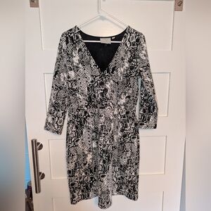 Women's HD in Paris black and white 3/4 sleeve midi dress size large.